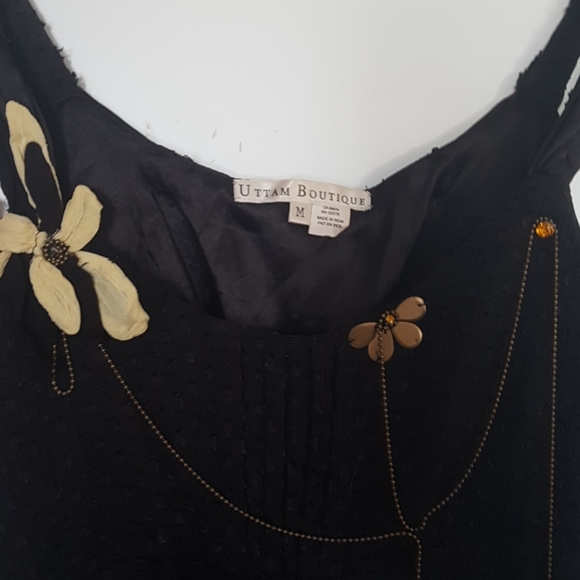 Uttam Boutique - Picture 2 of 6